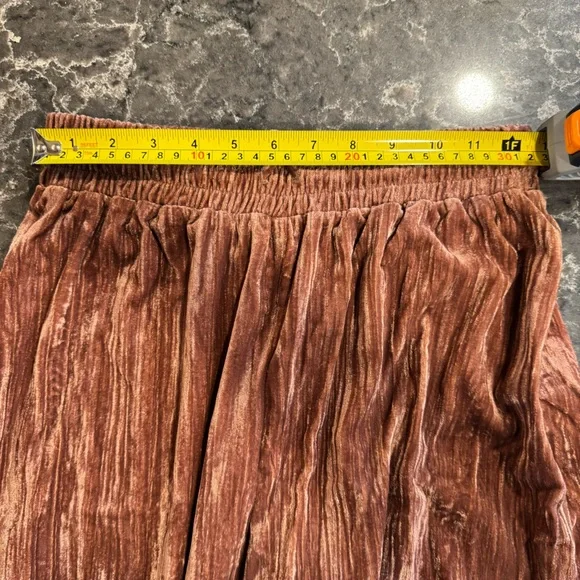 Boho Velvet Full Length Lounge Pant (Small) - Picture 8 of 10